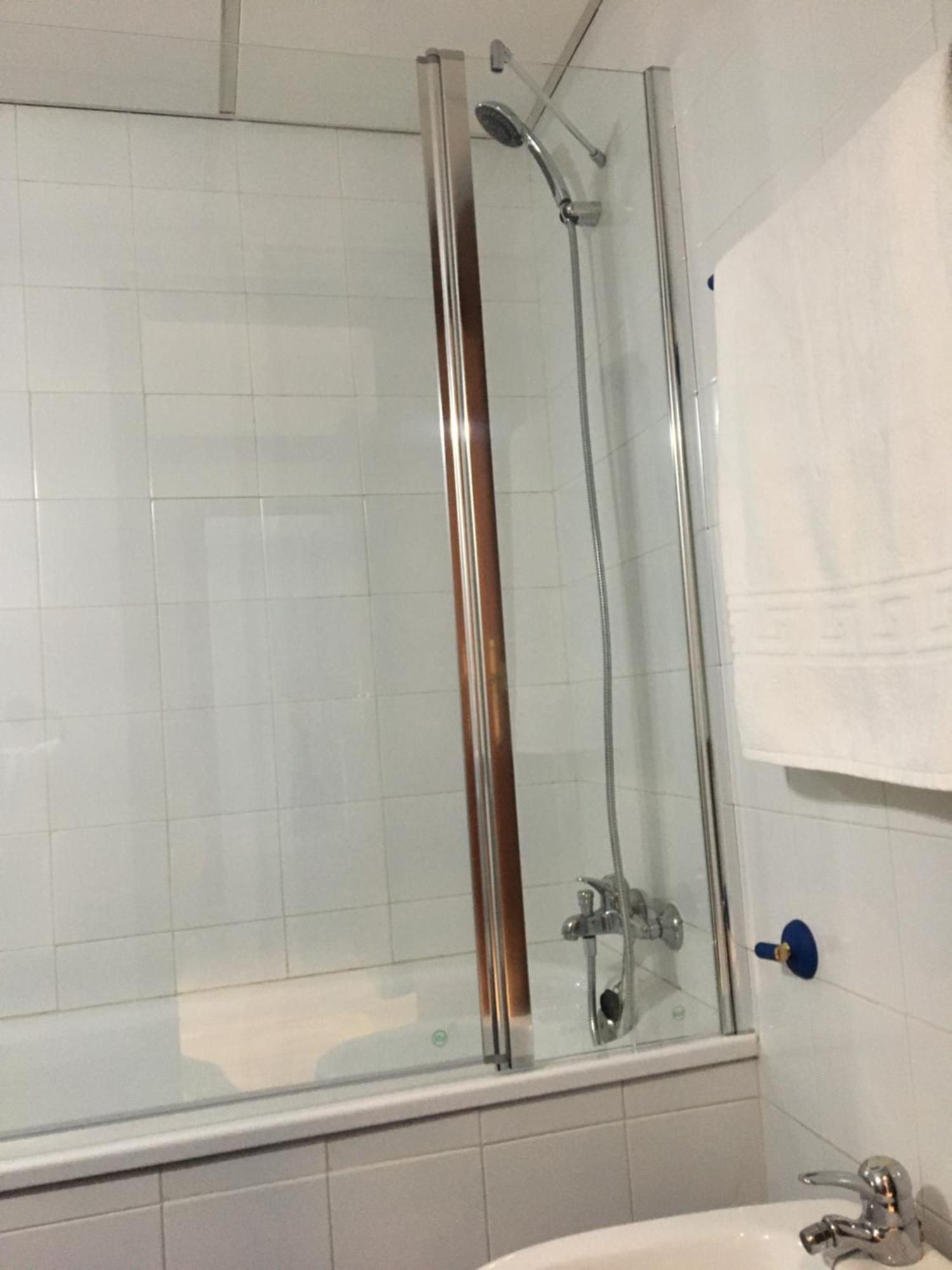 Alojamiento Seda Alcalá de Guadaira Buitenkant foto