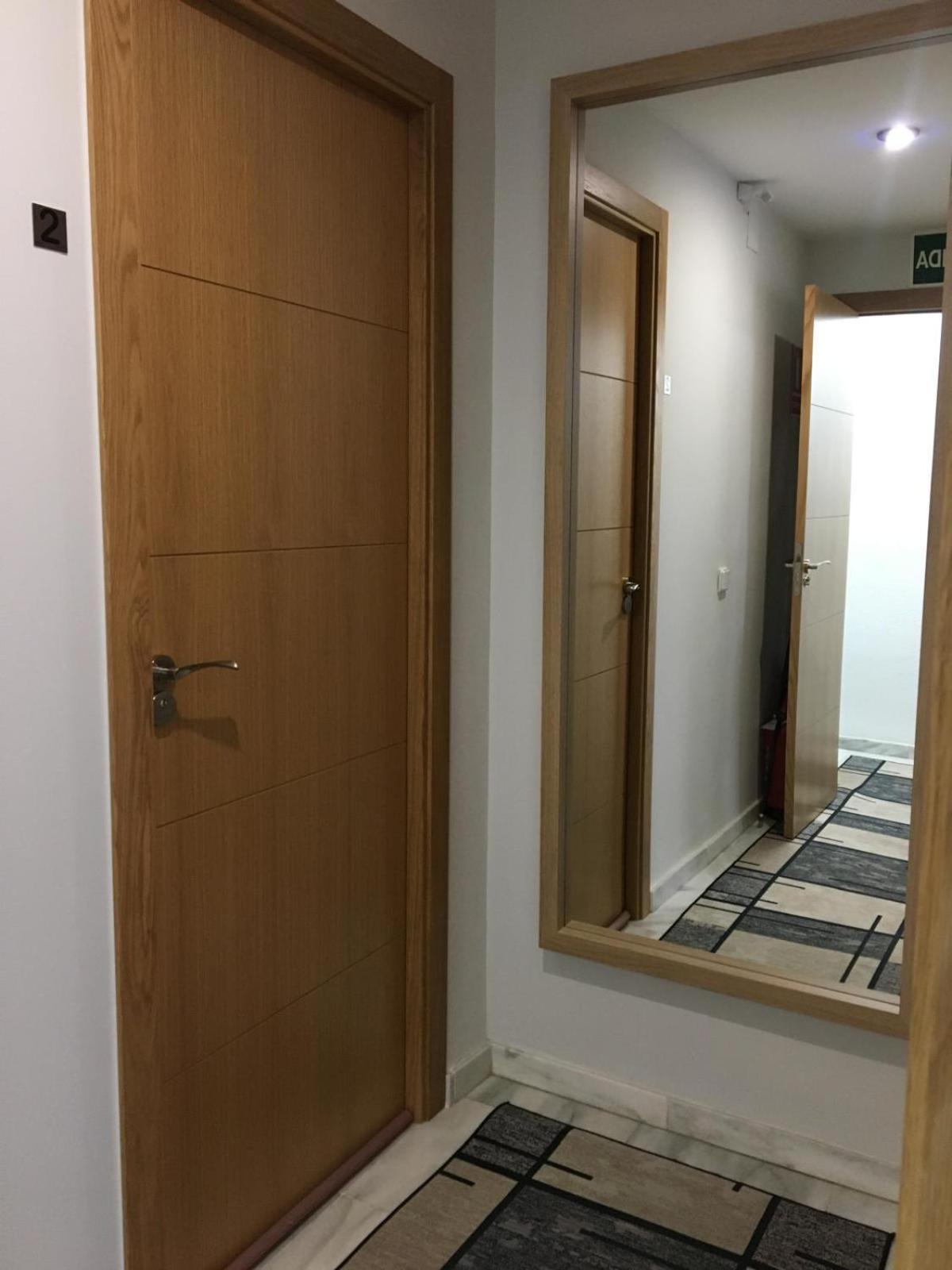 Alojamiento Seda Alcalá de Guadaira Buitenkant foto